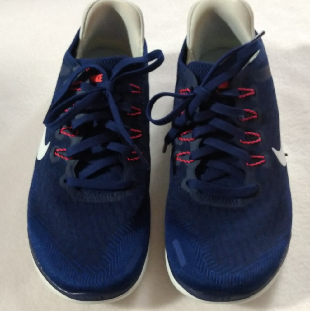 Womens Nike Free RN 2018 Navy/Pink/White - Picture 3 of 7